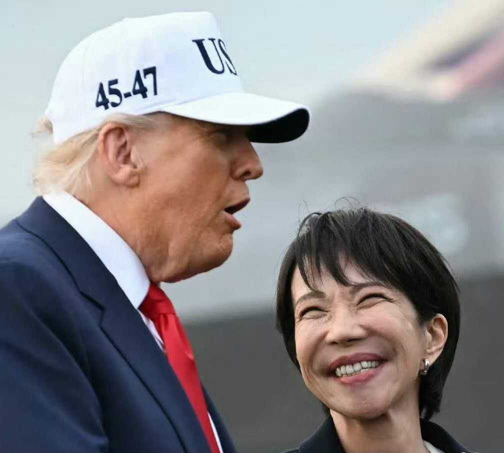 一模一样日本网民怒批高市早苗谄媚高市早苗演砸了​​​