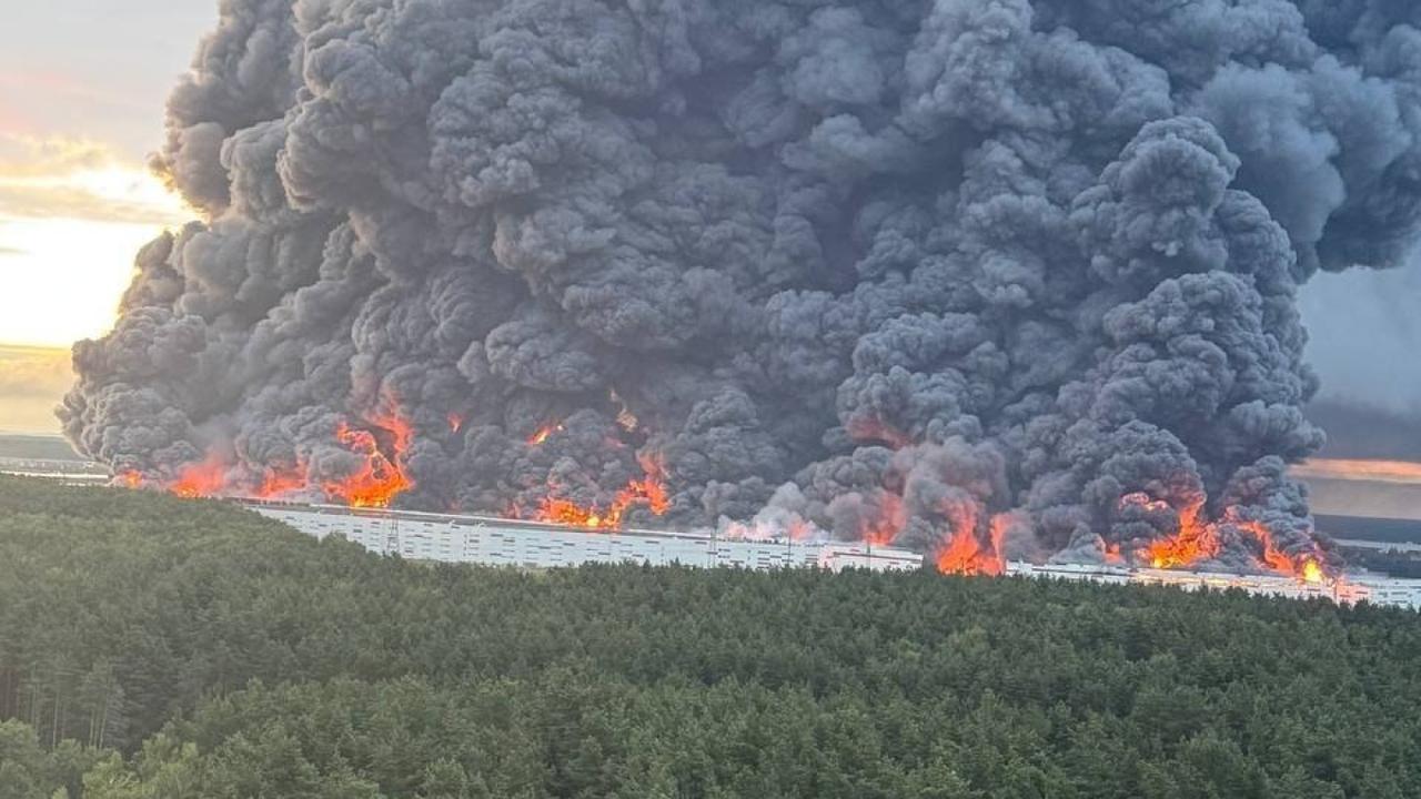 今天，虽然莫斯科地区多个野莓物流仓库遭到袭击，但是，当地的防空能力还是挺强大的。