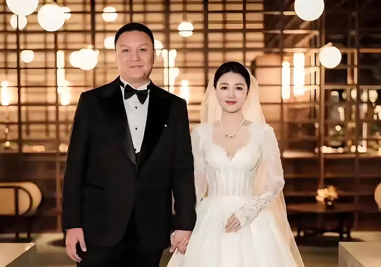 果然还是男人最懂男人，那天我心血来潮，揪着老公问：“你说车澈妈那样数落自己老婆，