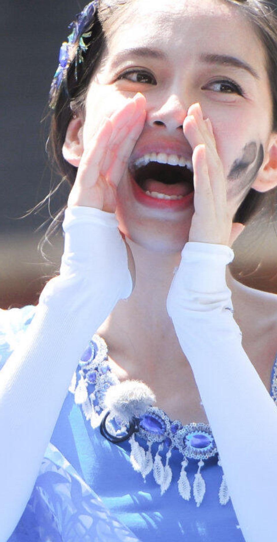 很多人，因为杨颖的甜美，忽略了她的身材！杨颖明星穿搭美炸了傣装系列