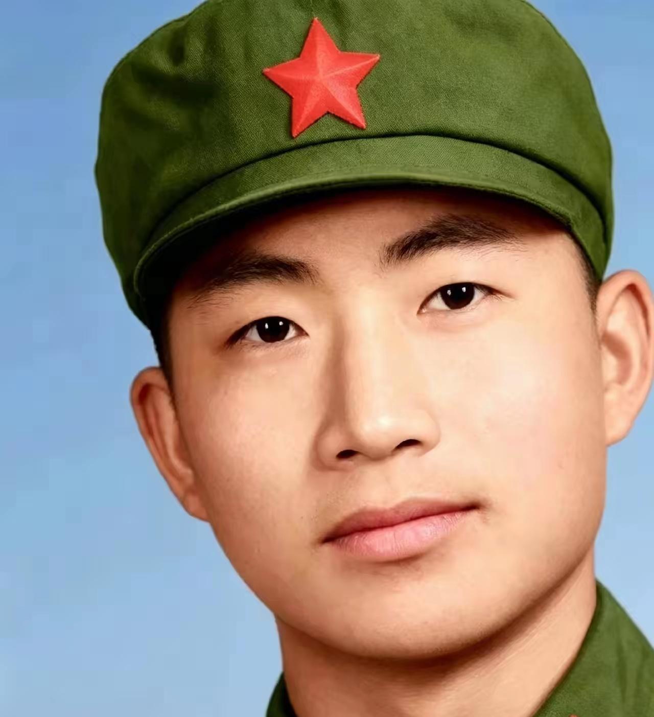 三次高考全部落榜，农村少年无路可走选择参军，一战封神成全能战斗英雄郑钰，19