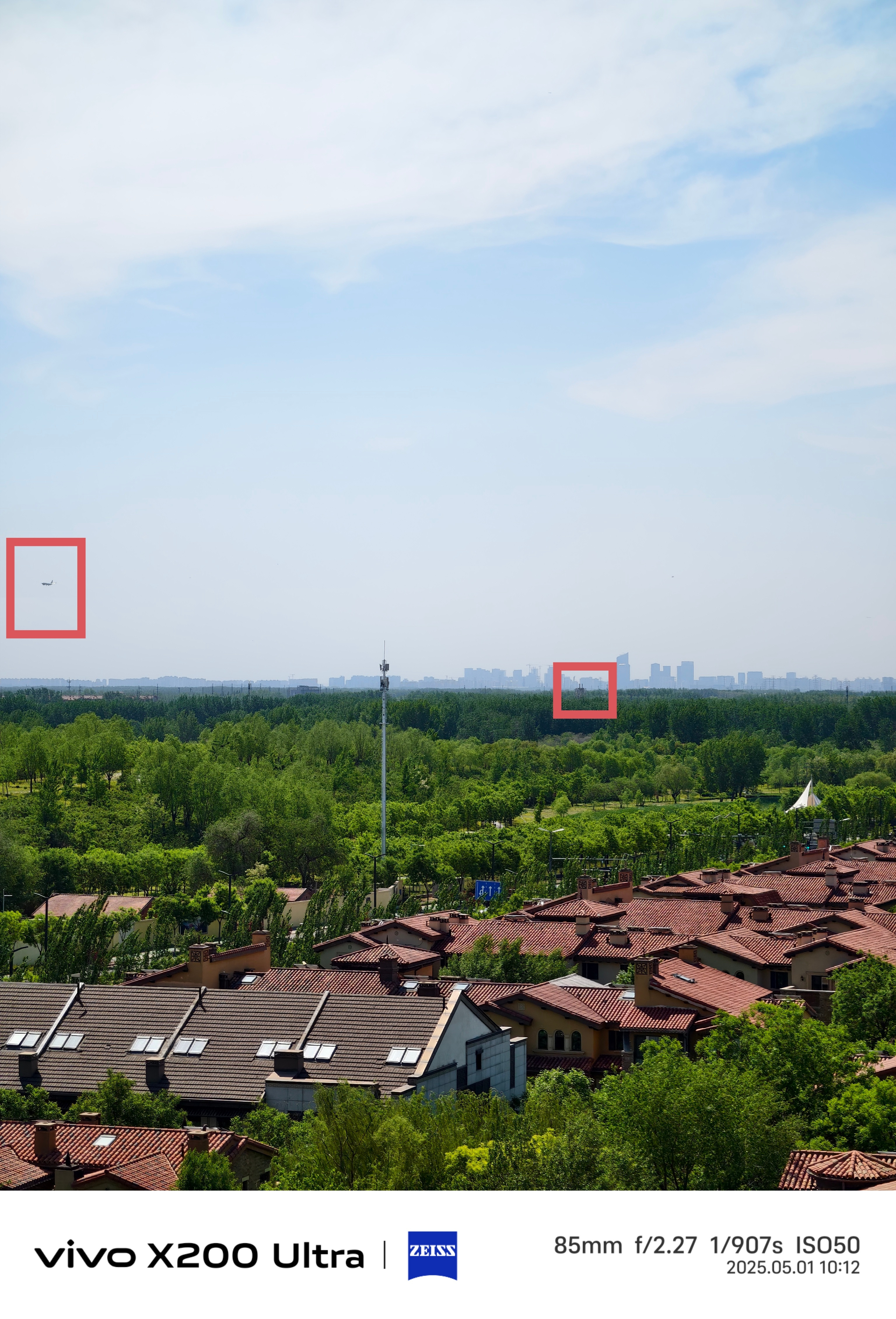 vivoX200Ultra的长焦太厉害了图2的设备塔是图1里的图3的飞机，差