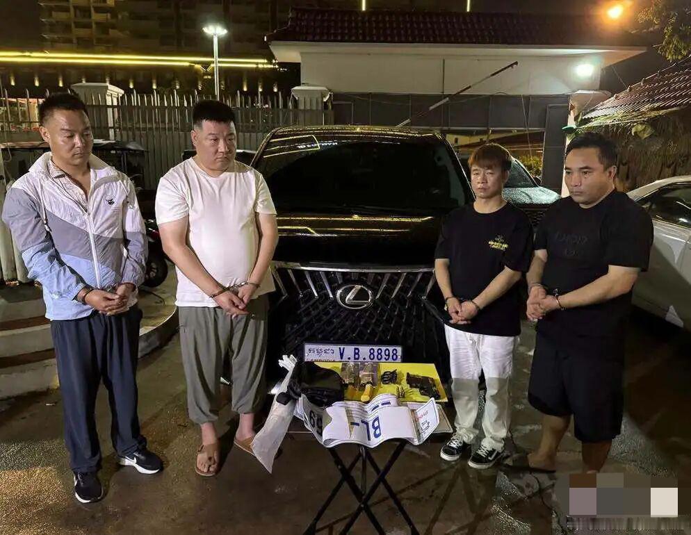 柬埔寨4名中国人暴力绑架同胞，勒索100万美元赎金，疑似流落的电诈分子，走