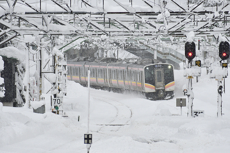 日本致命雪灾致42人丧生 10府县受灾