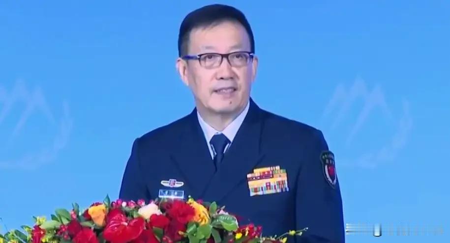警惕日本核武隐患，联合国与五常必须主动履职　　2025年11月，新军国主义
