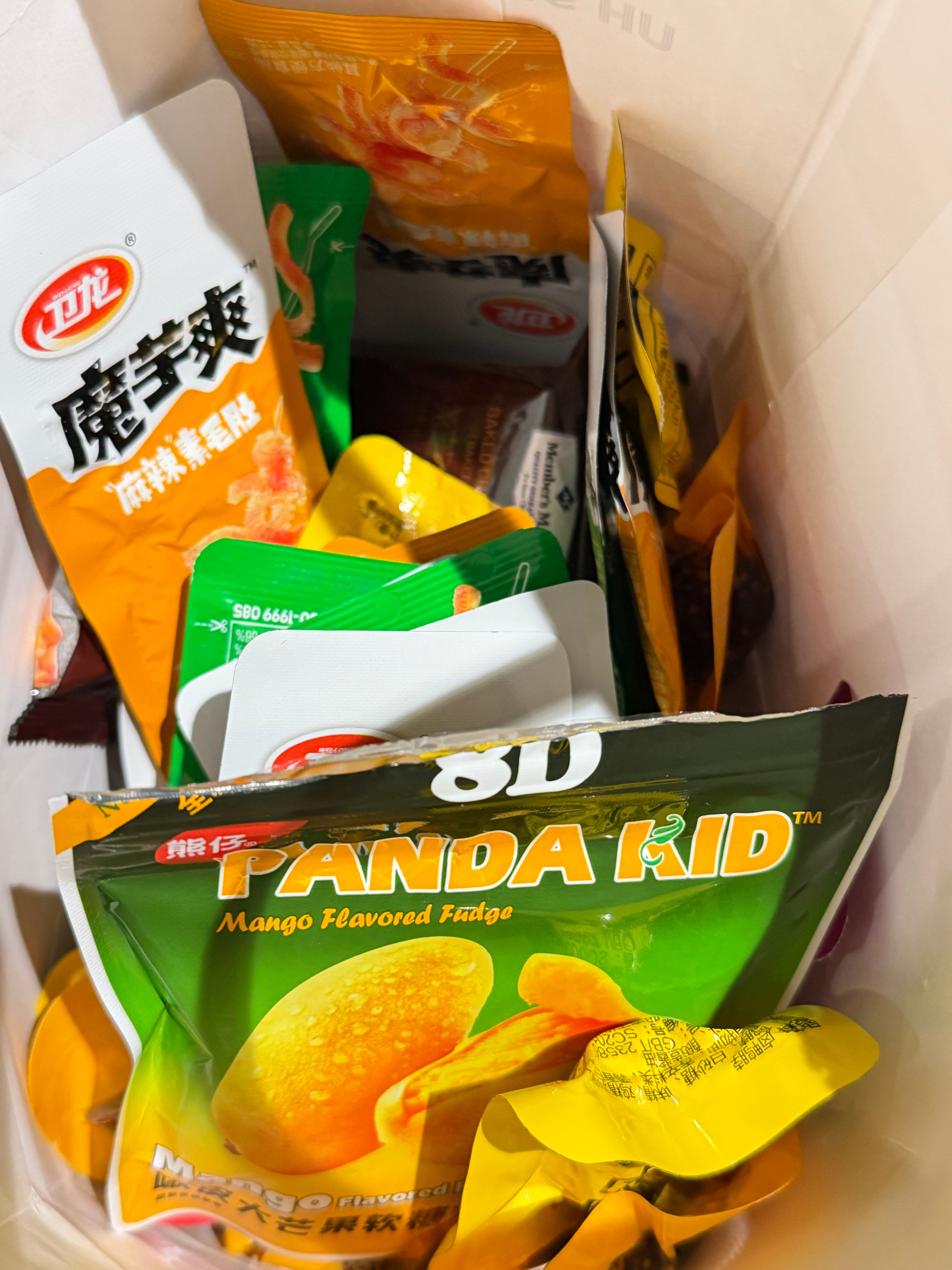 给自己准备了超多零食都是我的大宝贝准备明天跑干图二[doge]冲冲​​​