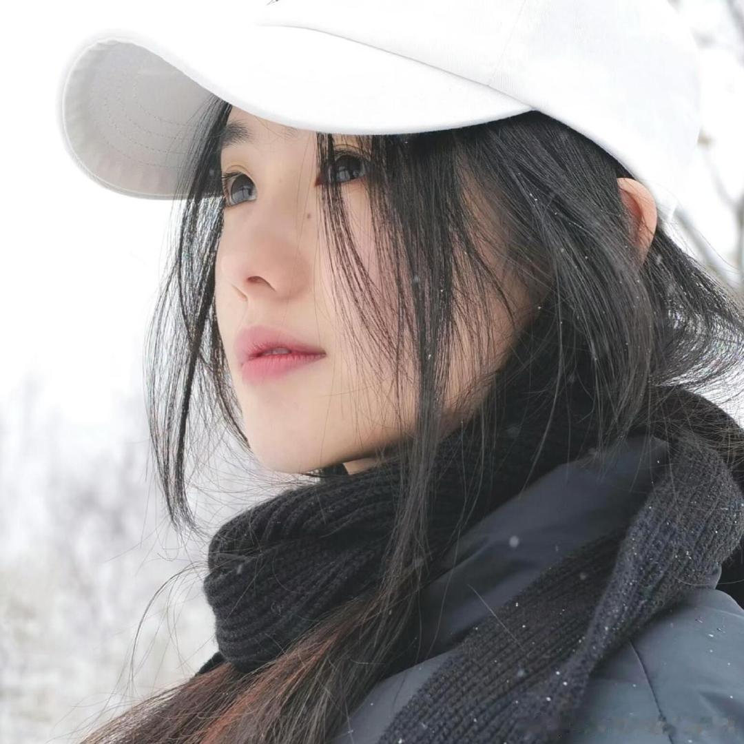 #刘浩存#看到你漂亮的眼睛能一直笑也算我幸福的一种​