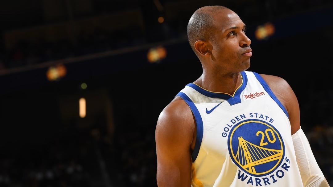 库里9记三分轰38分难阻三连败！！实话实说，勇士真的应该在市场上换一个能打的首发