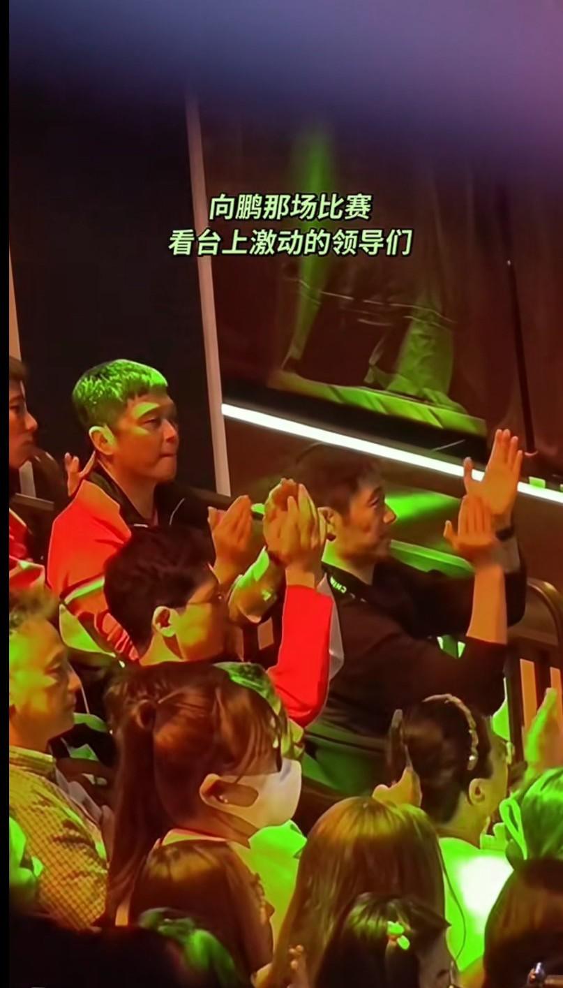 王楚钦说完“乒乓球队还是那个乒乓球队”之后，男乒全员支愣起来了团魂燃起来了，