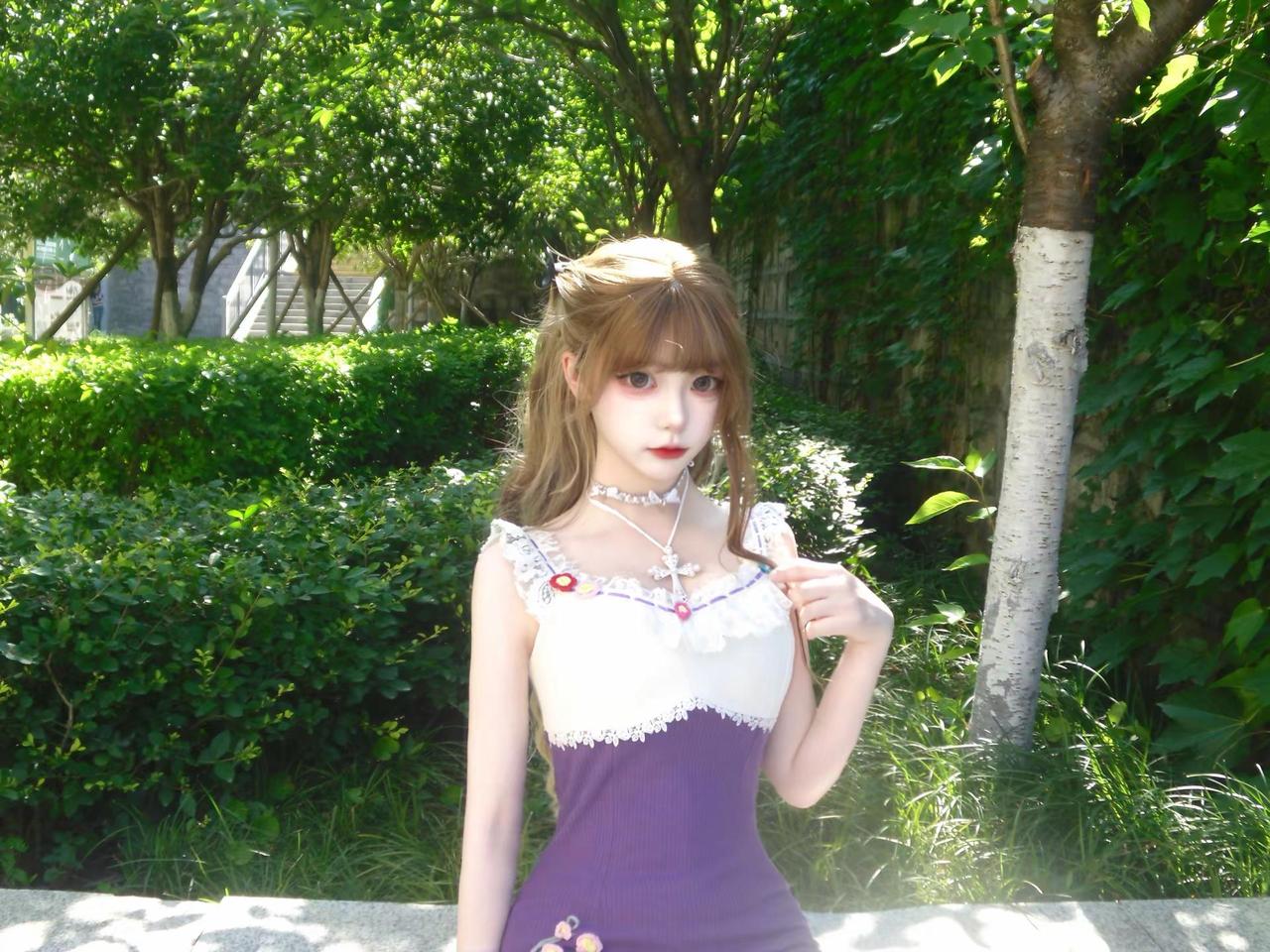 我比以前更欠打了你想揍我吗⌯^ÒωÓI|^⌯！我就这样红果出场你以为你在拍红果