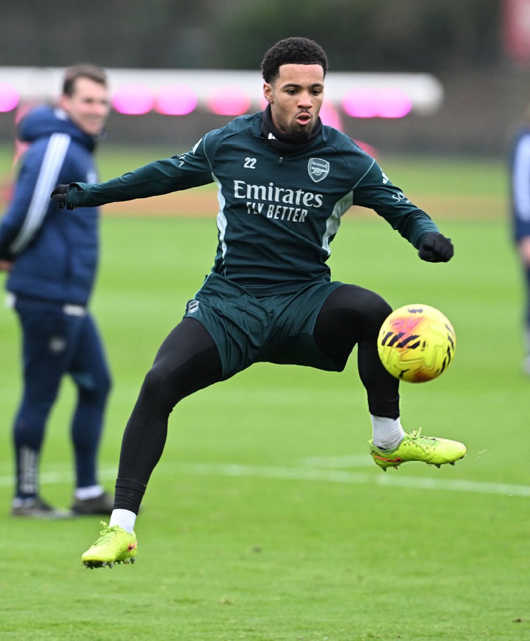 阿尔特塔谈冬窗球员离队的可能：“我们会评估每一种情况。这方面我更多交由贝尔塔来处