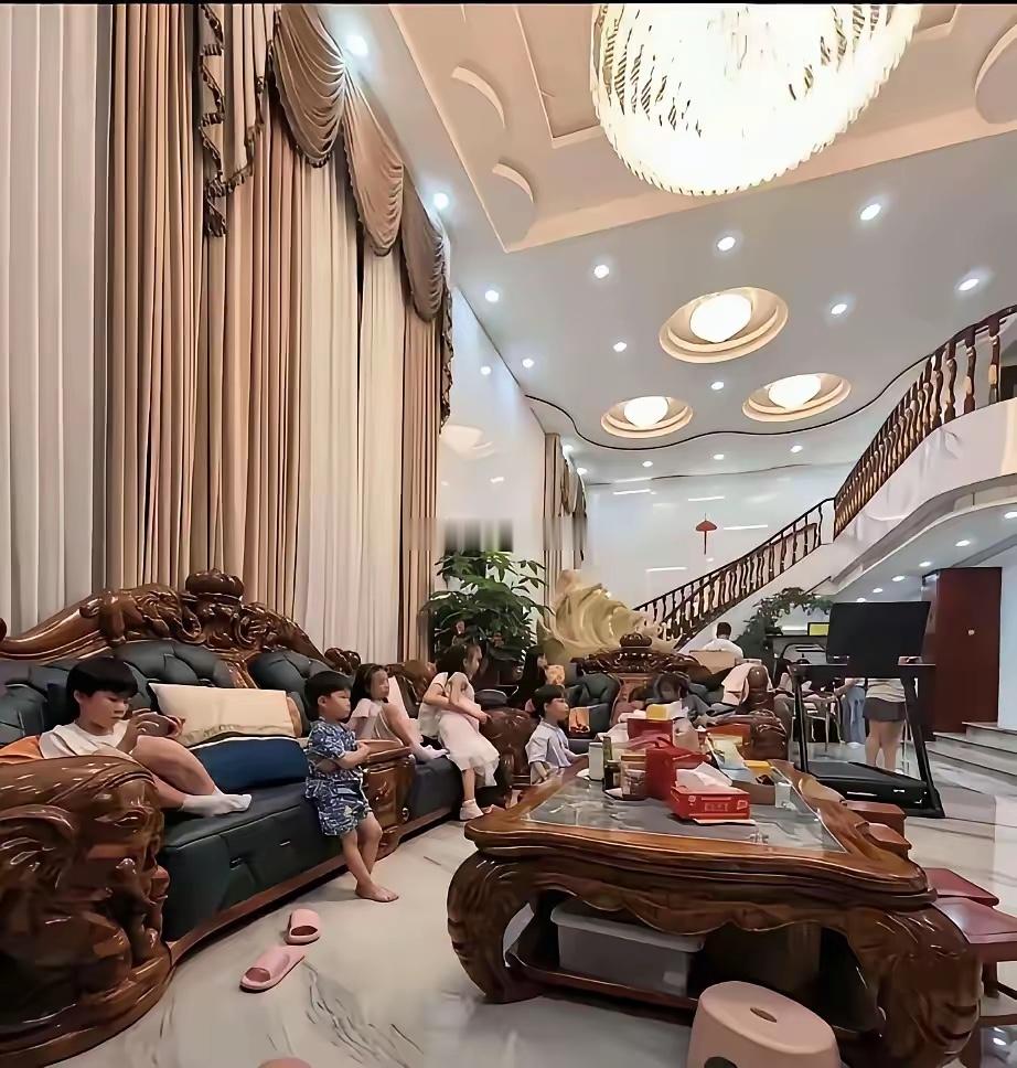 农村能住这样的房子，是什么条件