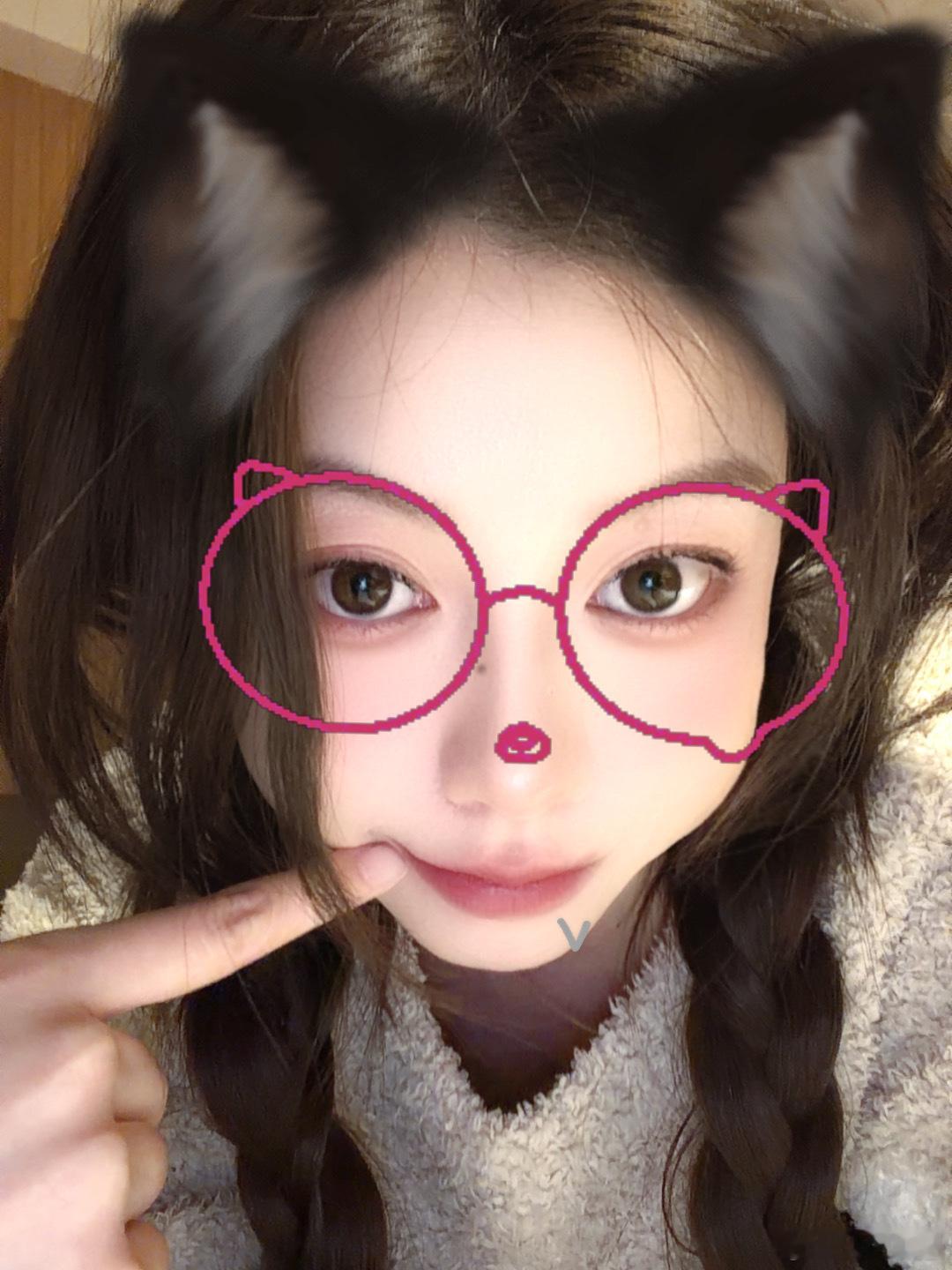 喜欢熬夜又喜欢睡觉这个热搜是专门为我创造的吧