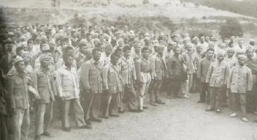 整编第83师上校谭冀平回忆：李天霞挽救不了张灵甫74师被歼灭命运我是谭冀平