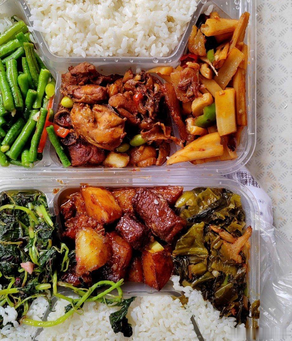 自己在家做饭反而比点外卖还贵除去食材，还有水电燃气、洗洁精这些隐形开销，零零碎碎