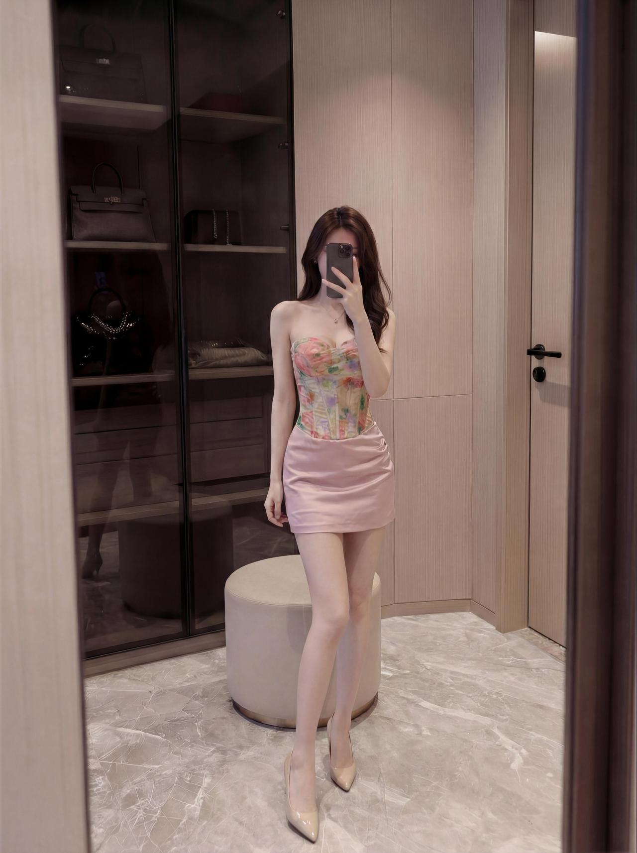 年少不知姐姐好。