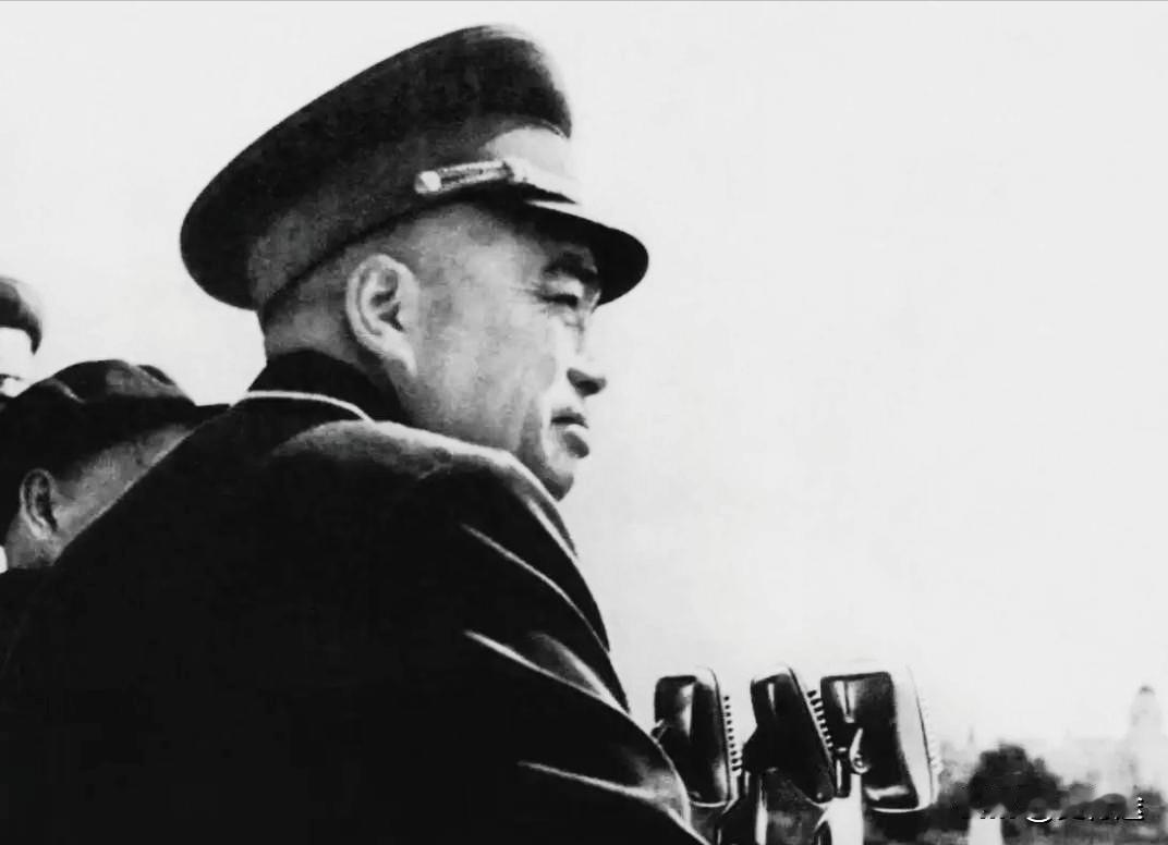 抗美援朝美国失败了，是彭德怀太厉害了，美国应该庆幸粟裕没去，毛主席一开始就想让粟