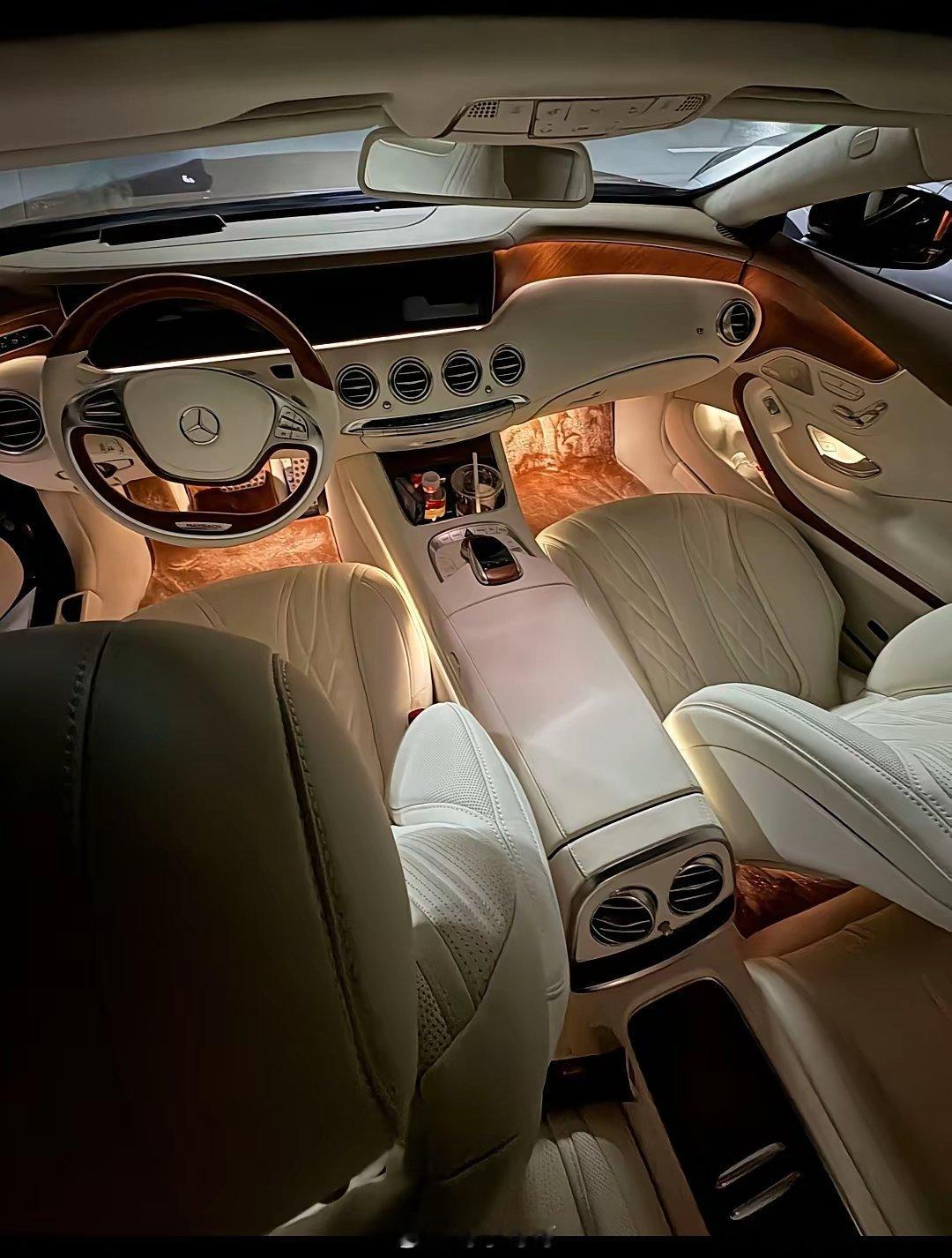 有一种氛围感叫——梅赛德斯，这内饰