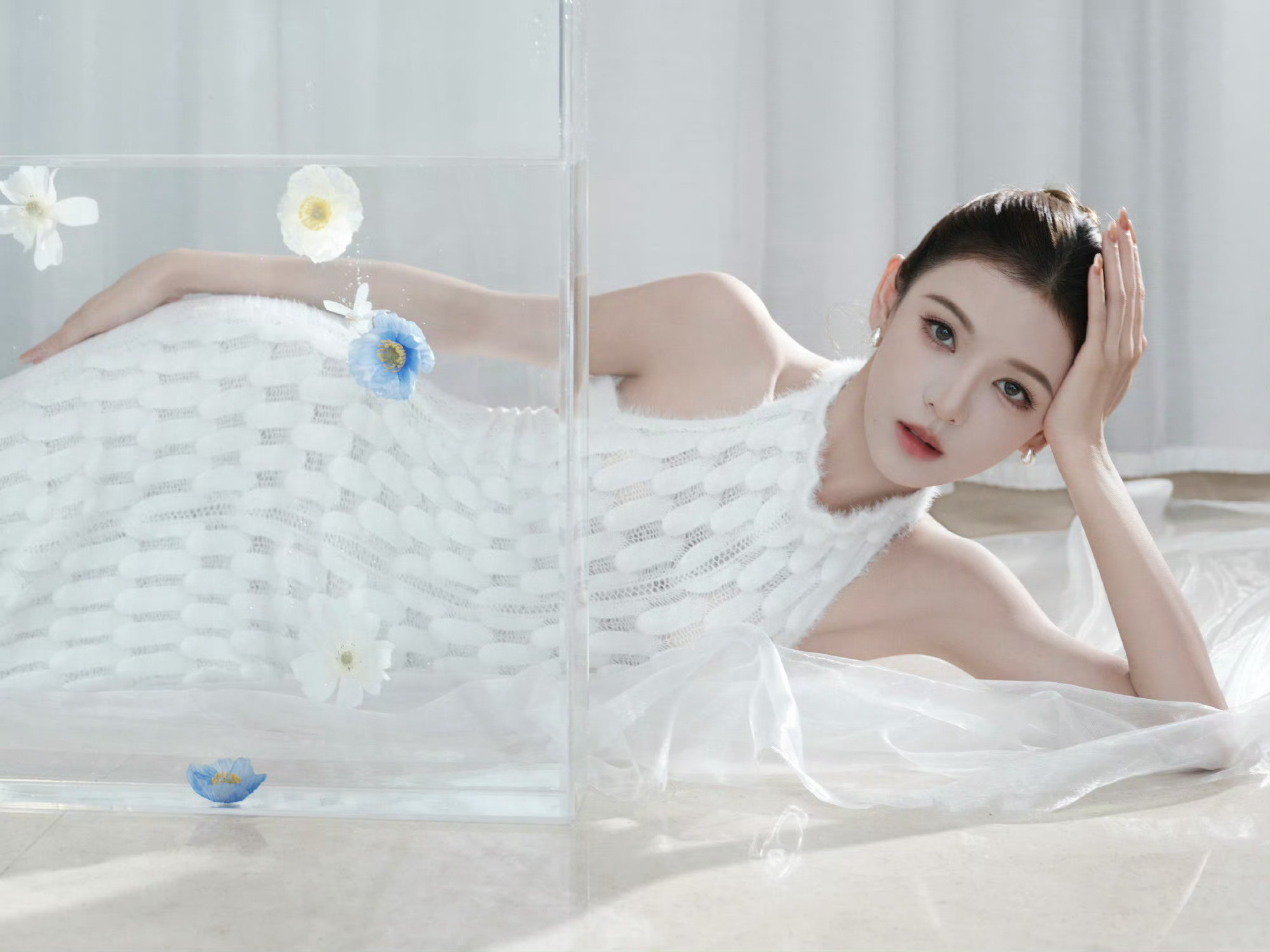 张予曦太美啦！做永远热烈自由的白玫瑰🙌​​​