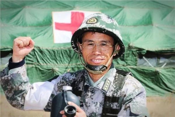 下面哪个职务可能是大校军衔？1、合成旅勤务保障营卫生连连长2、团长3