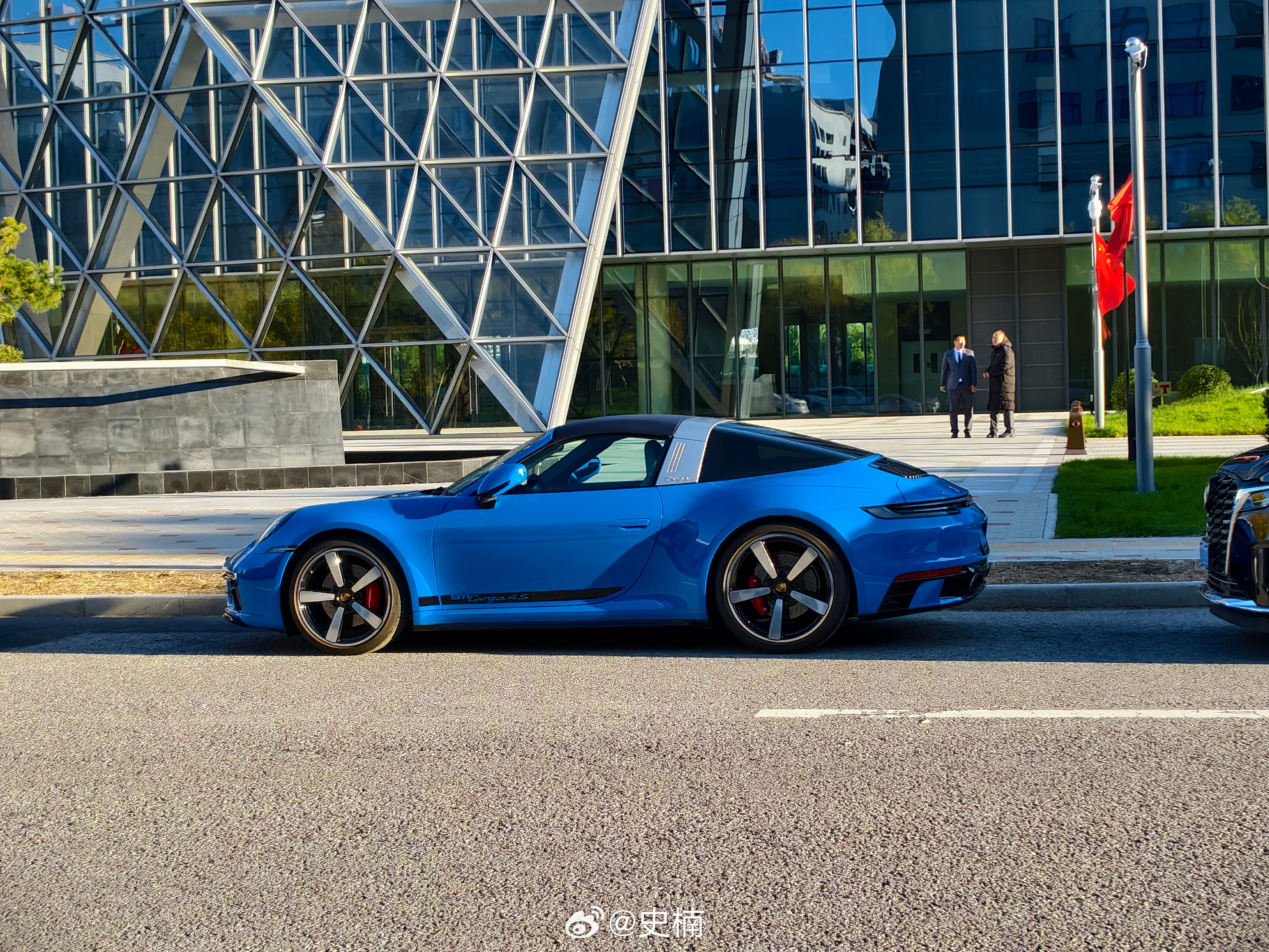 不考虑预算，第一直觉想选哪台[doge]你的下一台车​​​