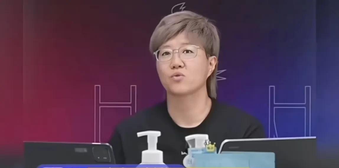 郭焱被冲上热搜！原因是今天直播点评莎莎对阵陈熠时爆出金句：“陈熠要懂点事，差不多