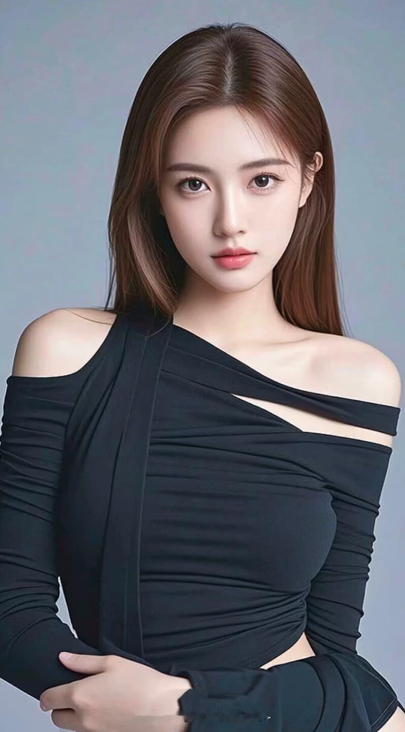 优雅黑裙，气质女神，尽显时尚魅力！