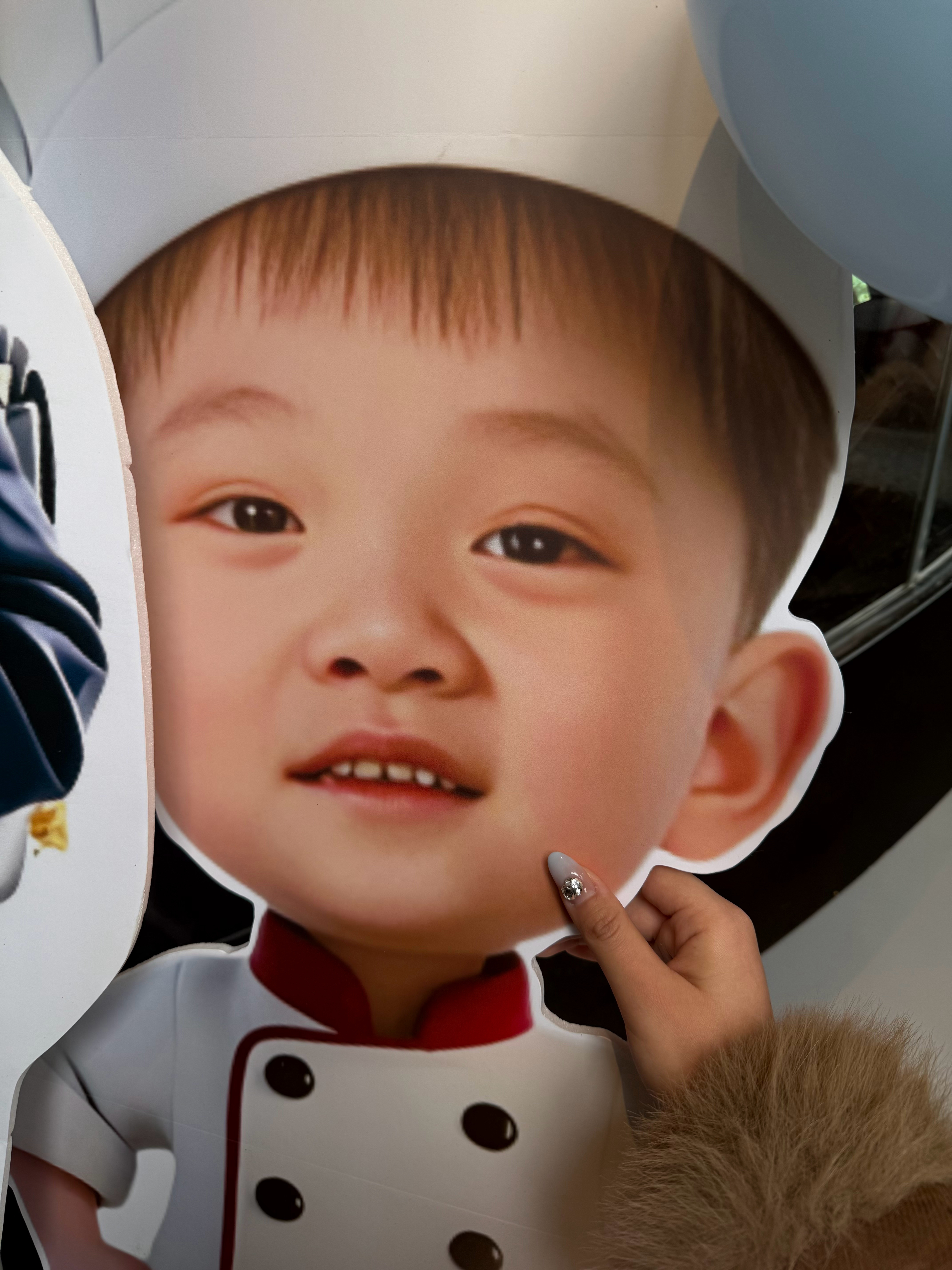 洪知秀1230生日快乐(⁎⁍̴̛ᴗ⁍̴̛⁎)小厨师🧑🍳（其实蛋糕就是他做的