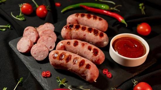 食用加工肉类可能具备导致结肠癌”的真实风险英国外科医生KaranRajan