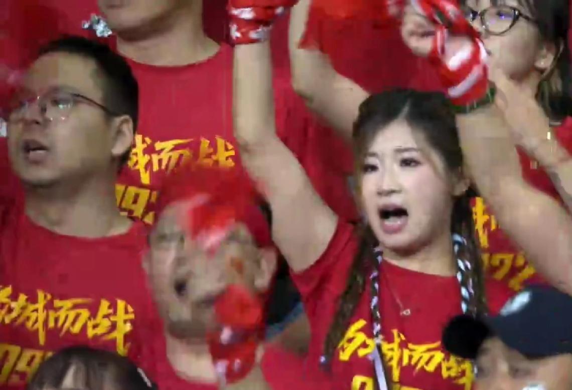 “狼牙”棒，点球大战南通4：2无锡，苏中球队会师决赛苏超第二场半决赛，南通主场