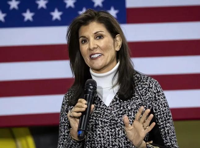 美国前驻联合国大使尼基・黑利发文说：“伊朗从中国购买导弹，这鲜明地提醒我们，我们