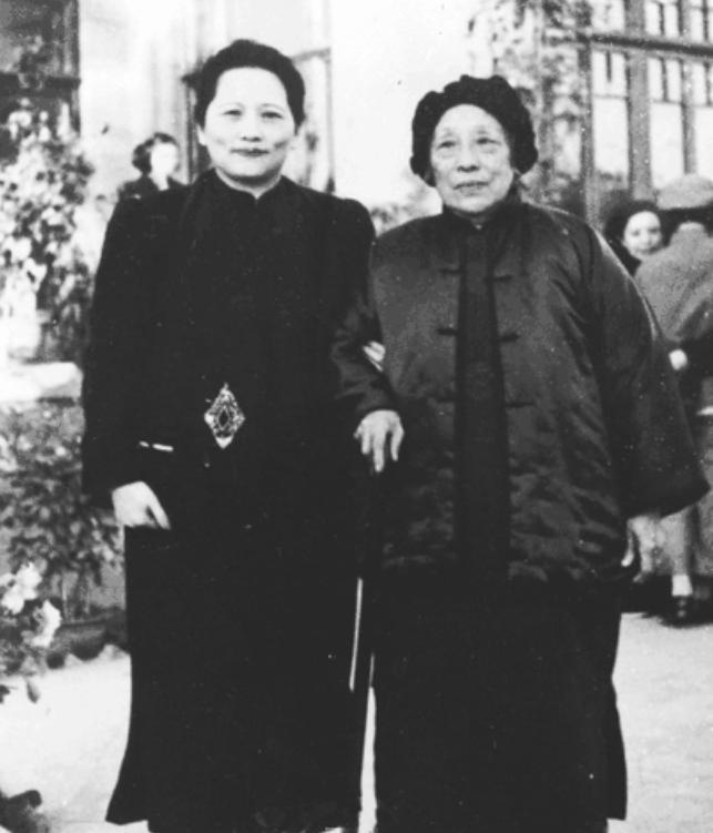 廖承志懒得写信报平安，让毛主席代劳，毛主席开玩笑：那你得掏钱“1937年六月的
