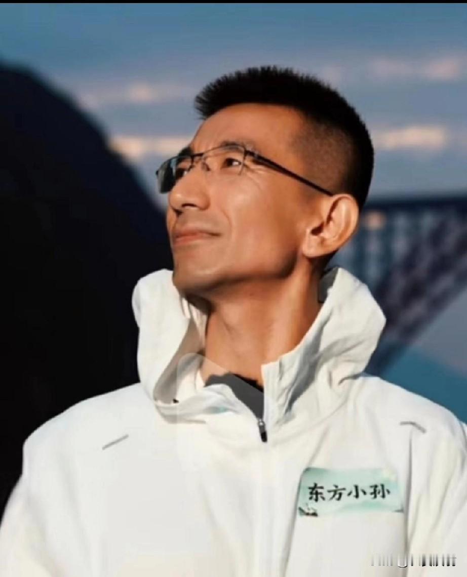 孙东旭的离职令人唏嘘，但在我看来也是一个必然事件。一半因为执行老板的旨意，一半