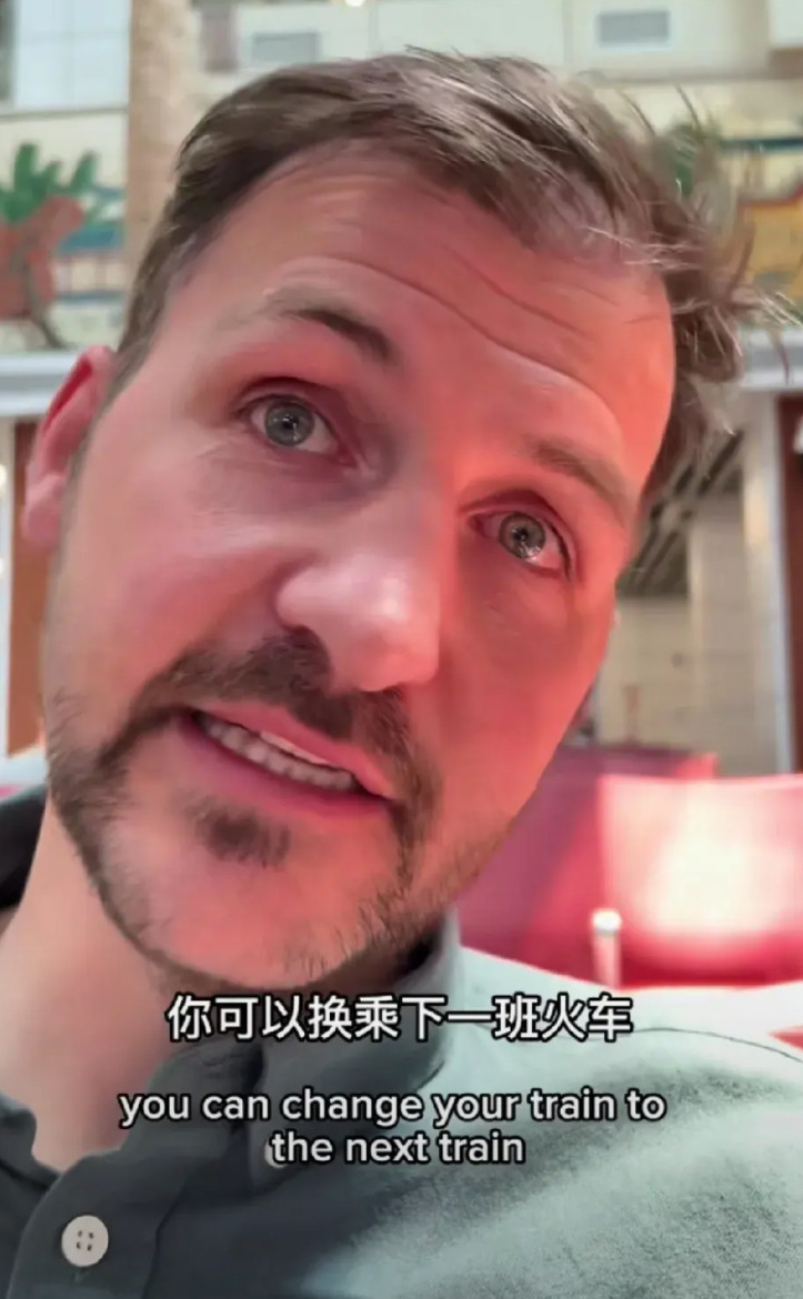 万万想不到，中国人眼里一个平常到不能再平常的事会让外国人破大防！一个英国人带着