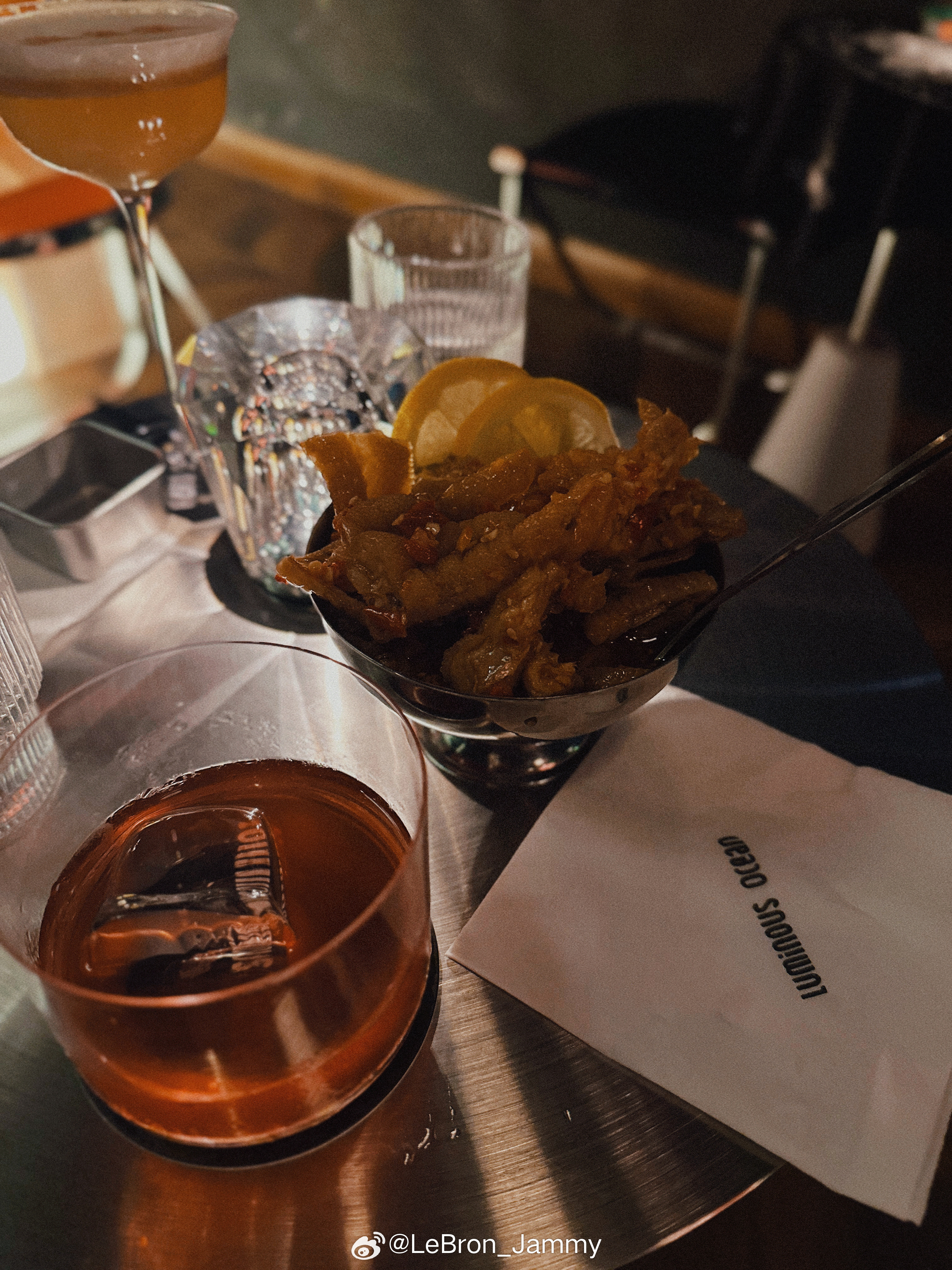 FridayNight🍸​​​
