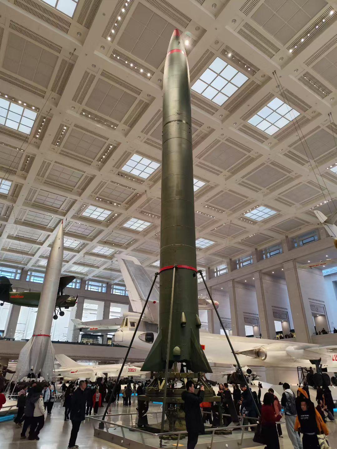 连我一个普通老百姓都看懂了，从巴拿马的港口运营权，澳大利亚的港口，再到巴基斯坦的