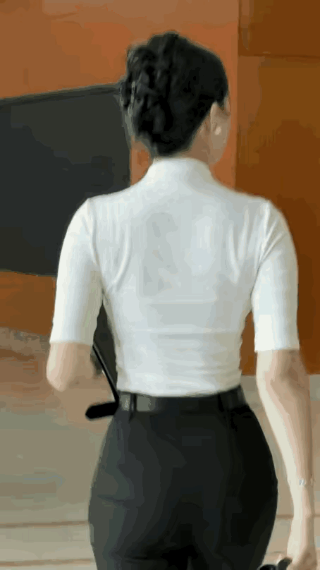 被惊艳到了，气质杠杠滴温婉出众被狠狠美到了颜值真强大颜值超在线气质超艳