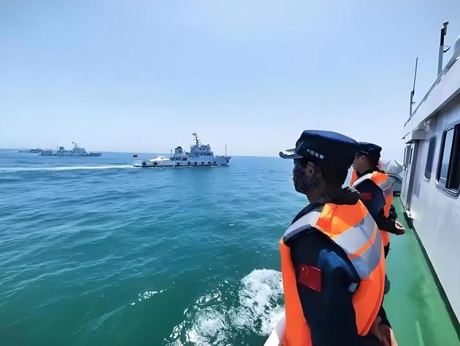 东海渔民撒网惊动美军？渔网里藏致命秘密！中国'海上长城'令五角大楼恐慌！北