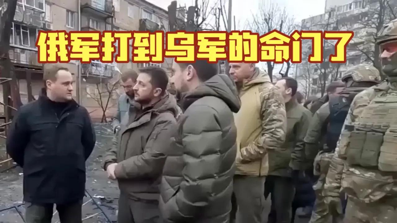 双子城告急，俄军推进到城郊，乌东大战进入巷战消耗模式。斯拉维扬斯克和克拉马托尔