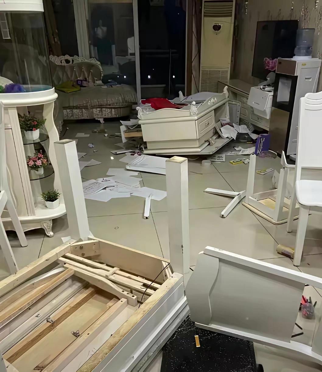 有个暴力媳妇太吓人了