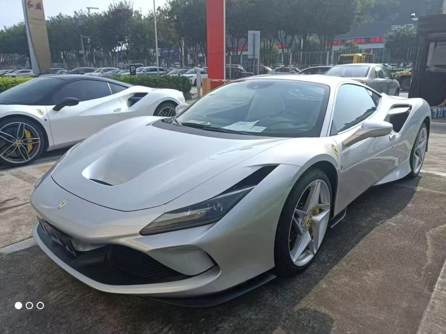 这配色法拉利F8如何[doge]​​​