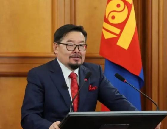 蒙古国突然宣布了！10月17日这天，蒙古国政坛突然传出个大消息。上任才