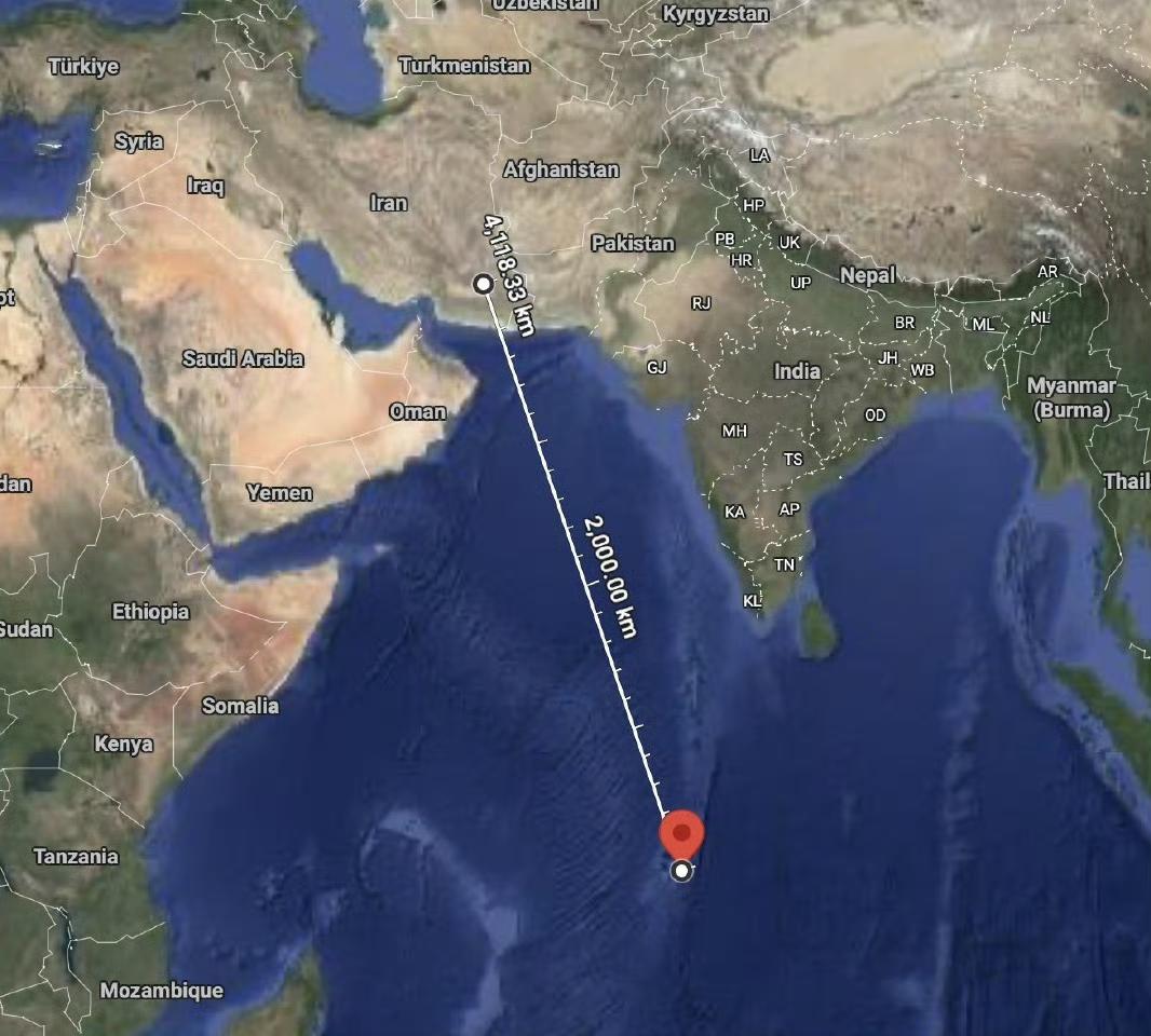 4000公里！波斯这波直接把“漂亮国后院”迪戈加西亚基地拉进了打击清单，用两枚中