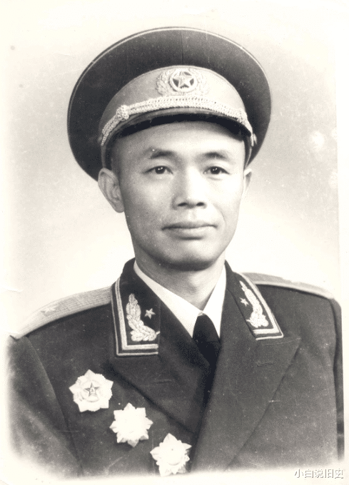 1955年首次授衔 有四位将军不满 他们是谁 最终为何接受?