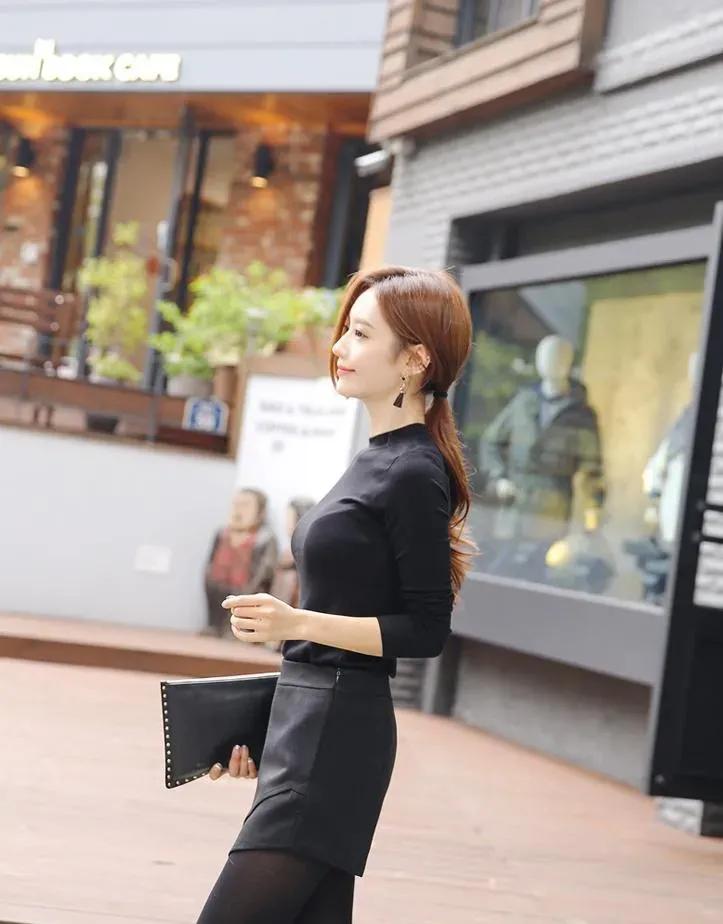 这个社会，找个异性太容易了，解决生理需要也很容易......可发生关系容易