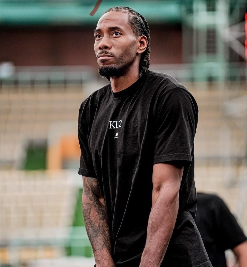 说句心里话，换掉鲈鱼也解决不了根本问题！鲈鱼固然有很多问题。比如阵容上，坚持