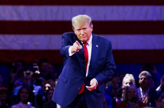 中日摩擦许久，日本身后的第二条大鱼出现！最近中日之间闹得挺僵，好多人都盯着