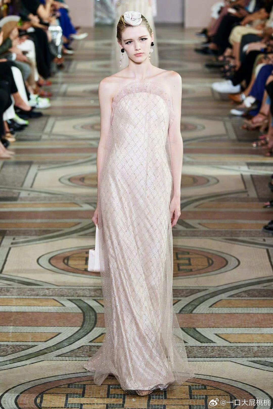 ArmaniPrivé2019秋冬高级定制系列时装周巴黎时装周​​​