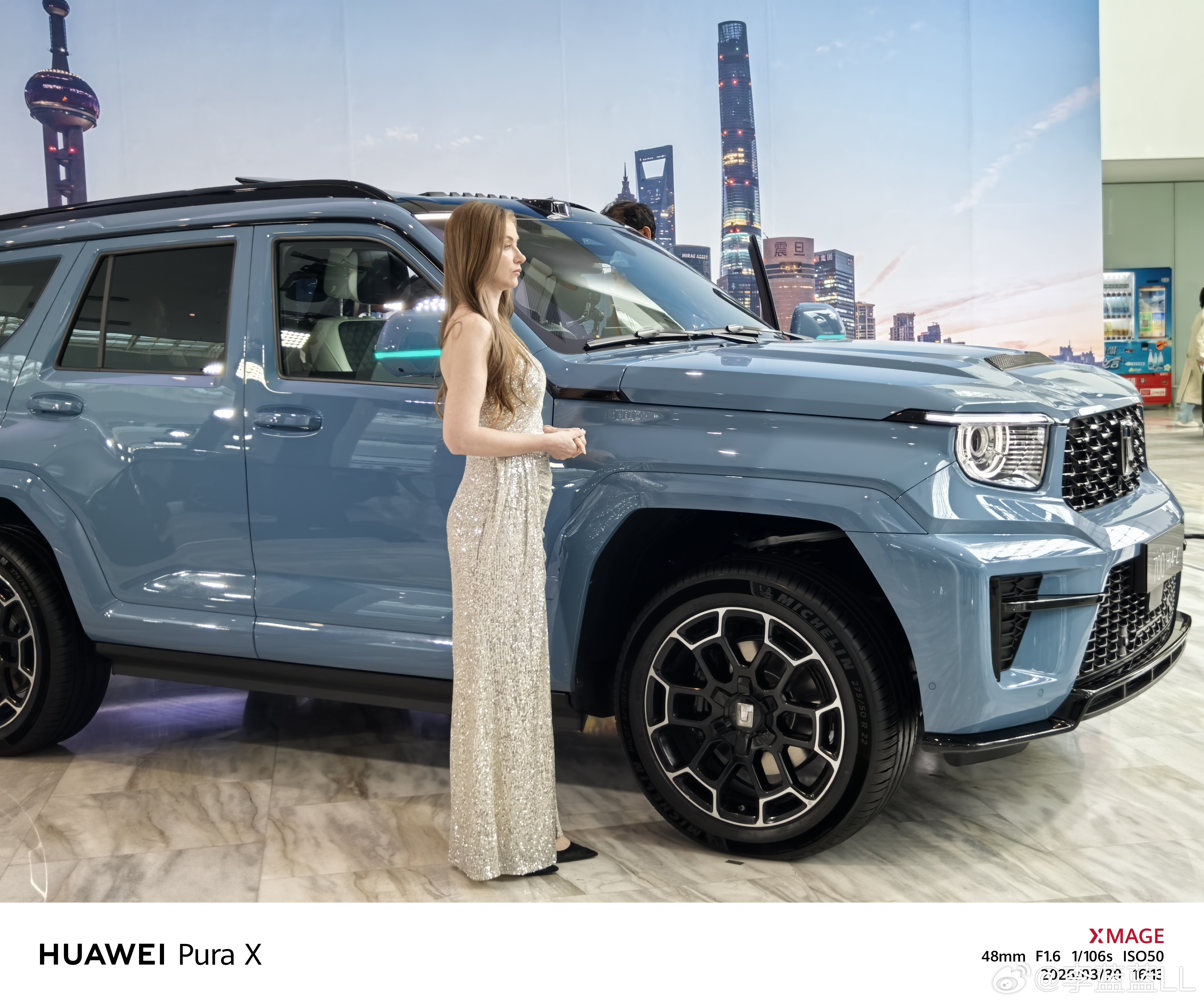 再问你们一次，坦克700敦煌青和远山灰你们怎么选？