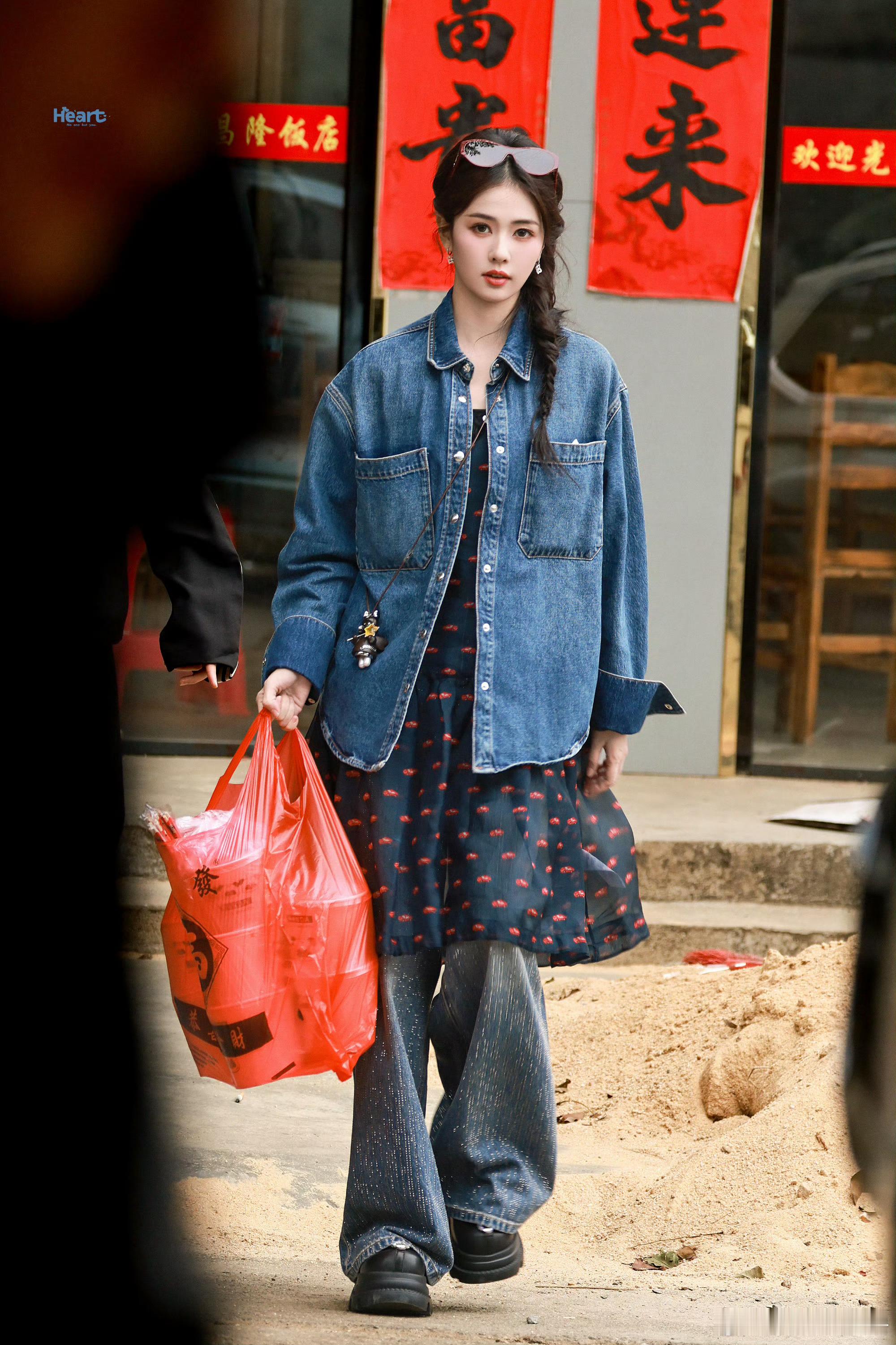 白鹿今天亲爱的客栈买菜路透告诉我一个道理脸真的是一切穿搭的基础无需在什么